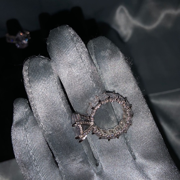 ring !😍 - Picture 2 of 4